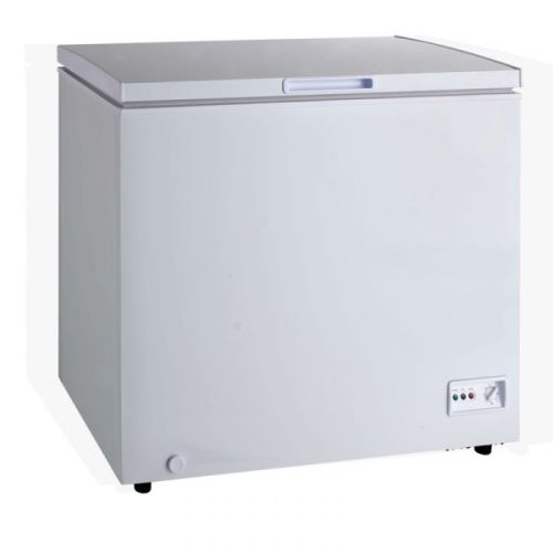 Omcan FR-CN-0192, 37-inch Solid Flat Top Commercial Chest Freezer, 6.7 Cu.Ft