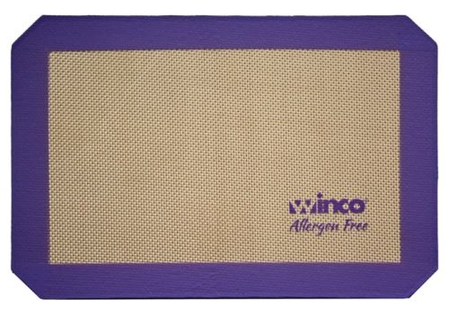 Winco SВЅ-11PP, Purple Silicone Baking Mat, Quarter-size, 8.25
